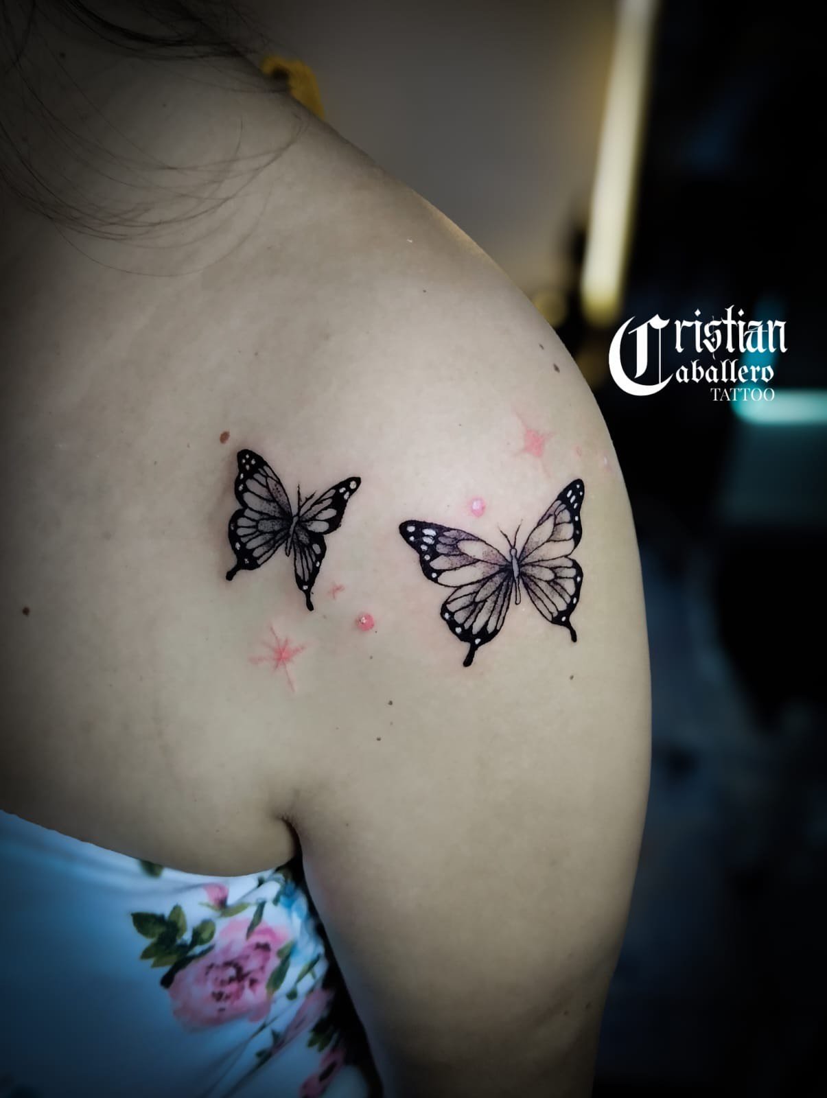 Tatuaje a color Los Reyes